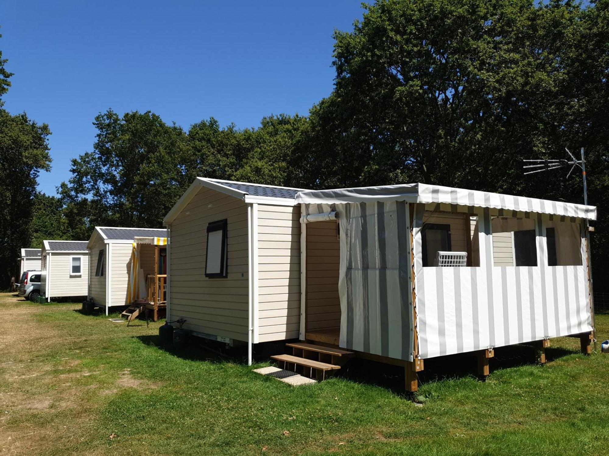Camping De Brouel Ambon Luaran gambar