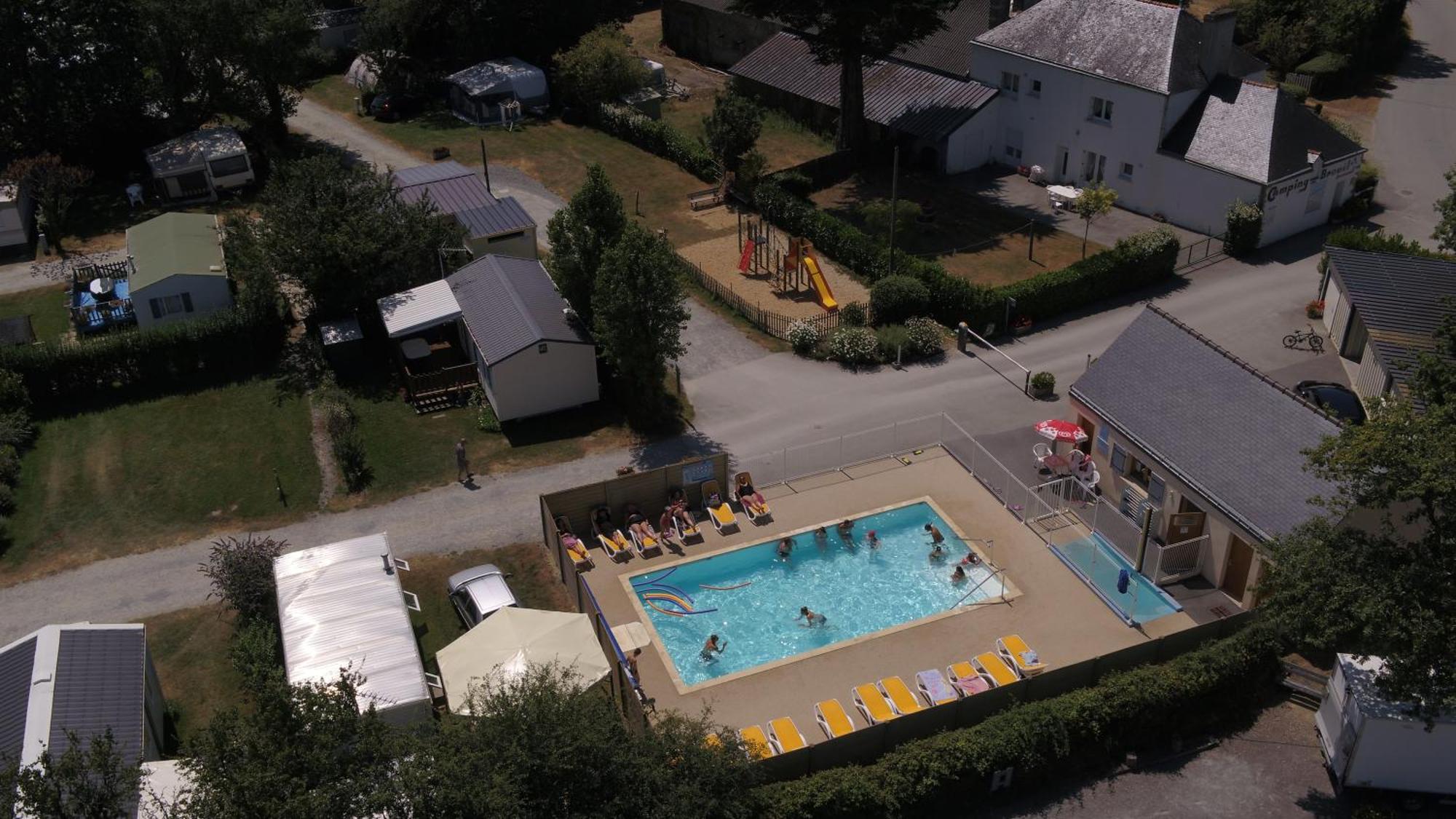 Camping De Brouel Ambon Luaran gambar