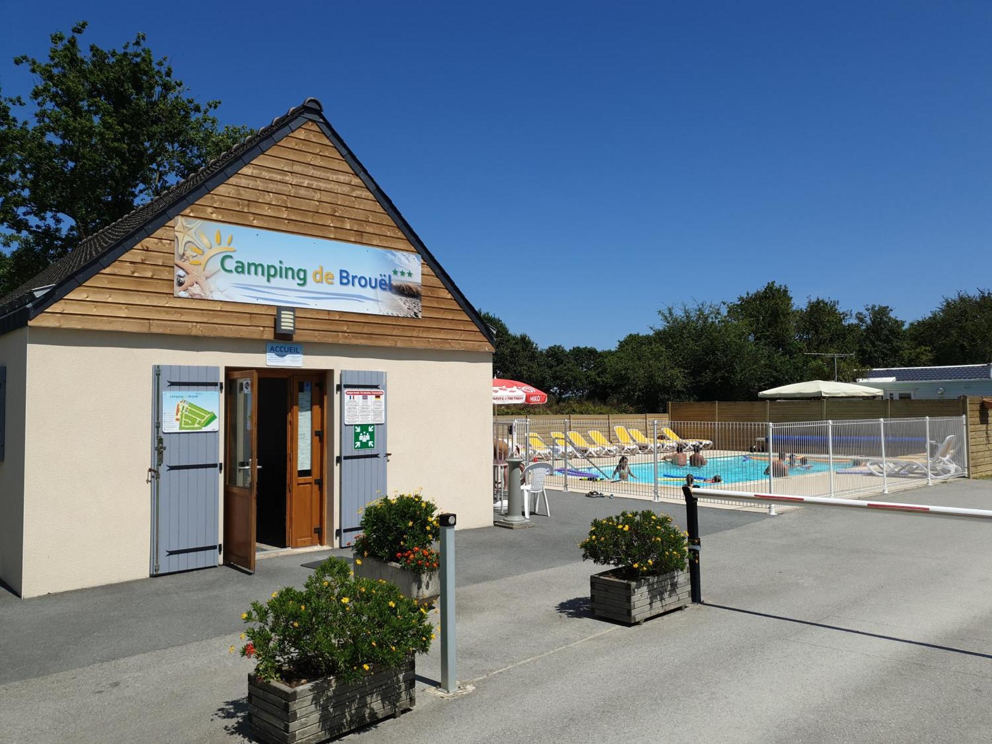 Camping De Brouel Ambon Luaran gambar